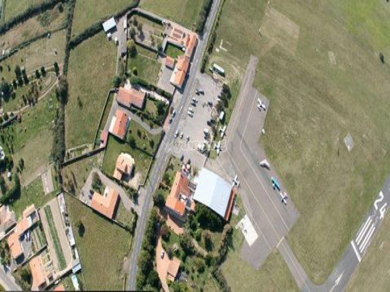 Aerodrome De La Lande Chateau D Olonne